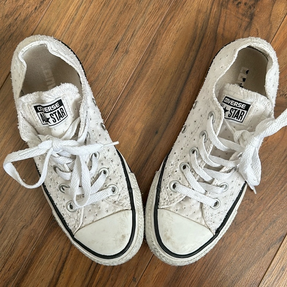 Converse white with eyelets size US 5 UK 3